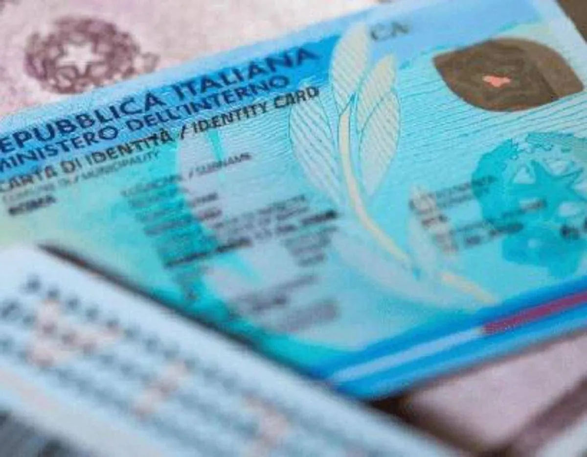 Carta d'identità elettronica, nuovo weekend con aperture straordinarie a Roma: info utili e come prenotarsi