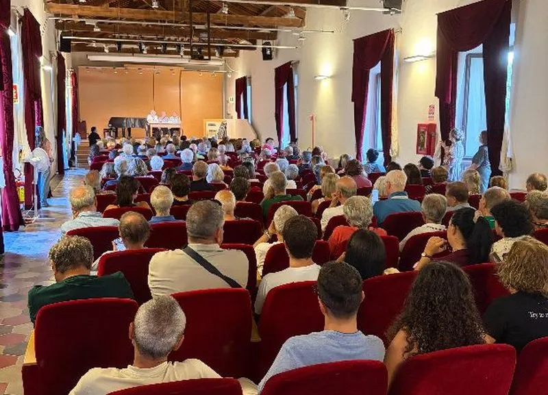Atto conclusivo del premio "Ricordando" dedicato al liceo Guglielmotti - TRC Giornale