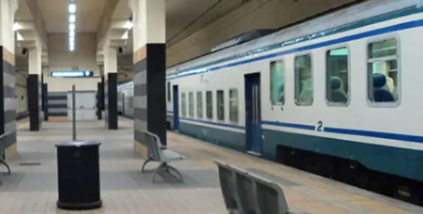 Servizio ferroviario nel caos sulla FL2 Roma-Tivoli per guasto a un passaggio a livello: ritardi fino a 1 ora