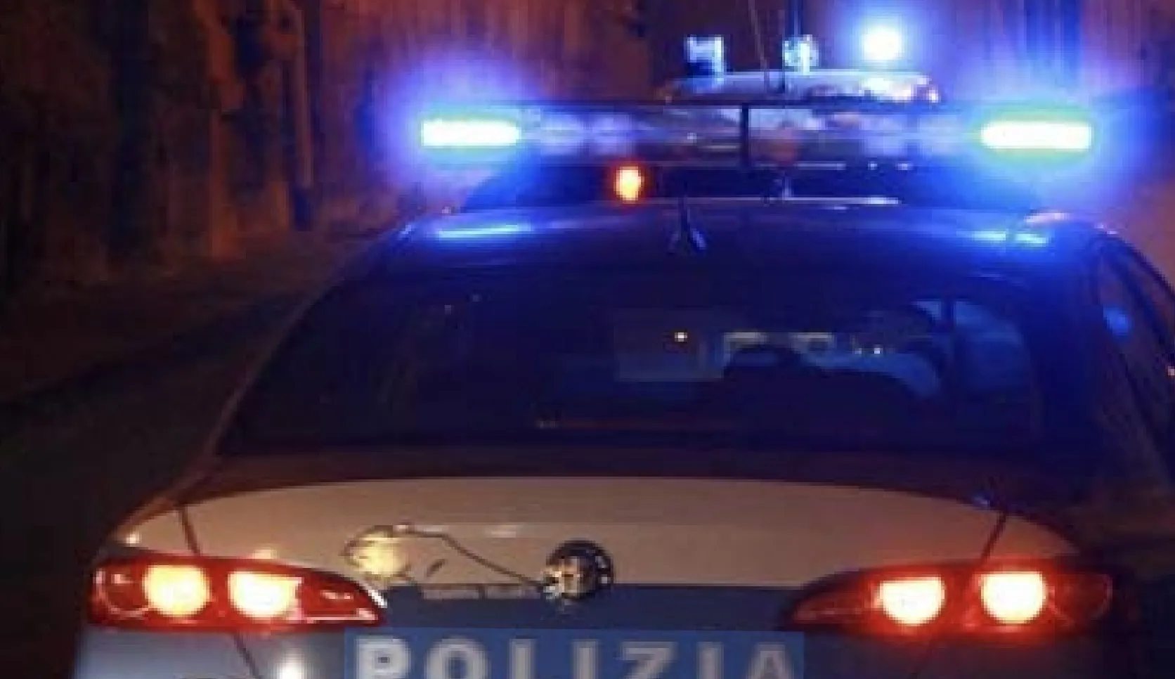 L'incidente stradale non fa un graffio a nessuno, la lite successiva finisce nel sangue. Follia nella notte a Roma