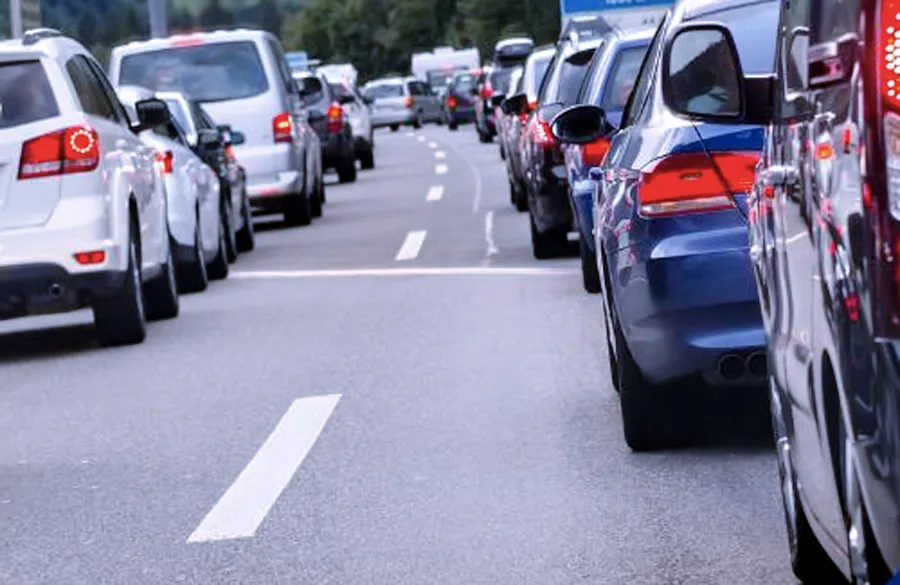 Intervento di manutenzione e rallentamenti per il traffico sull'Aurelia