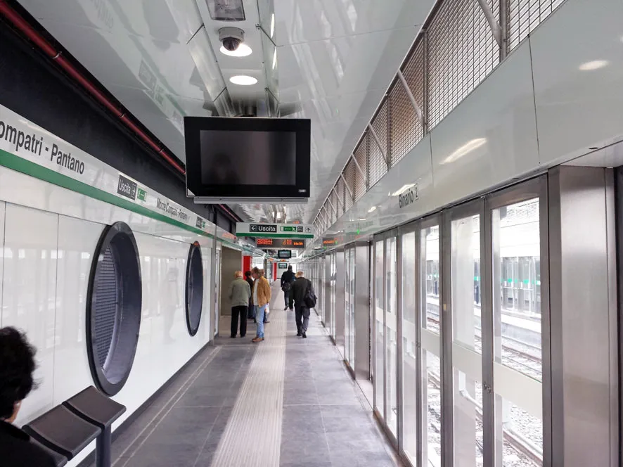 Sette stazioni chiuse e bus sostitutivi sulla Metro C: mattinata di disagi a Roma