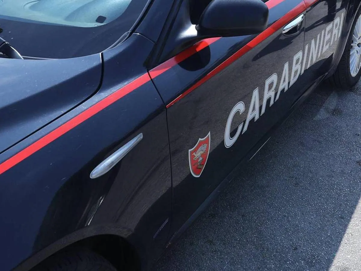 Milano, turista di 21 anni in difficoltà chiede aiuto ma viene violentata: un arresto
