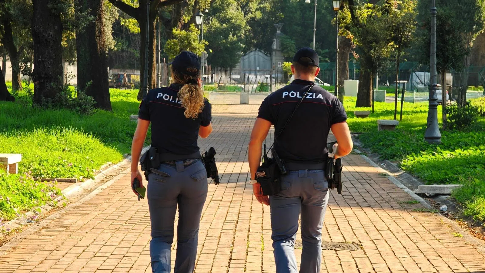 Preso l'aggressore dell'Esquilino: terrorizzava le donne nei parchi e sui treni a Roma