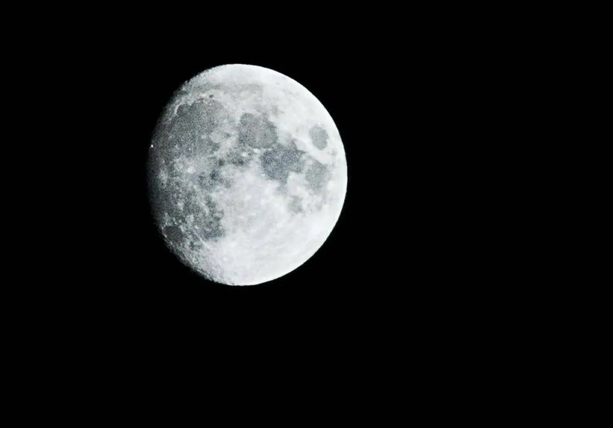 Osservazione della Luna a Fiumicino, telescopi al parco per la notte della NASA
