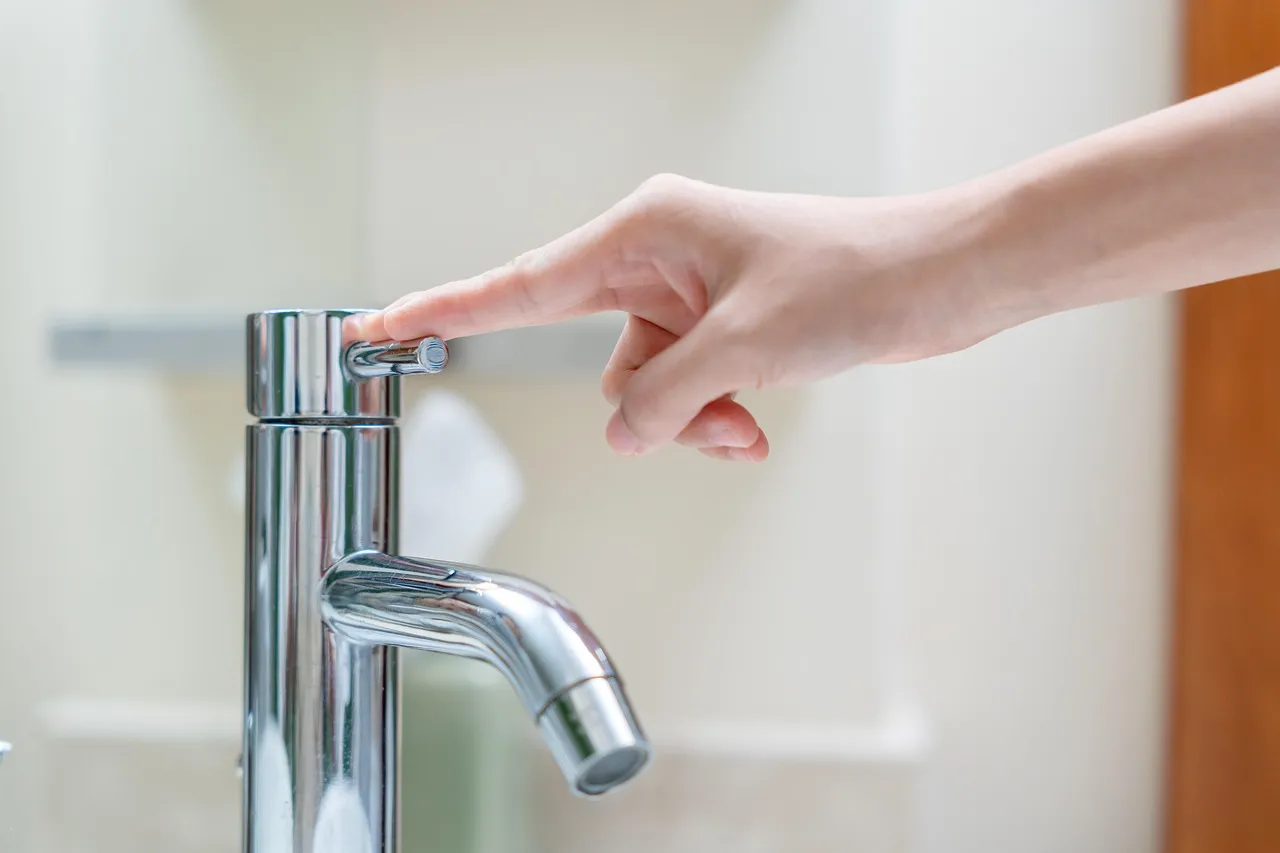Lavori sulla rete idrica a Santa Marinella: scatta lo stop all'erogazione dell'acqua