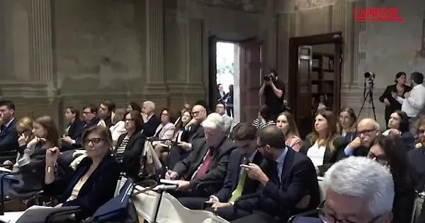 Farmaci, le opportunità dell’automedicazione nello studio di TEHA presentato da Assosalute
