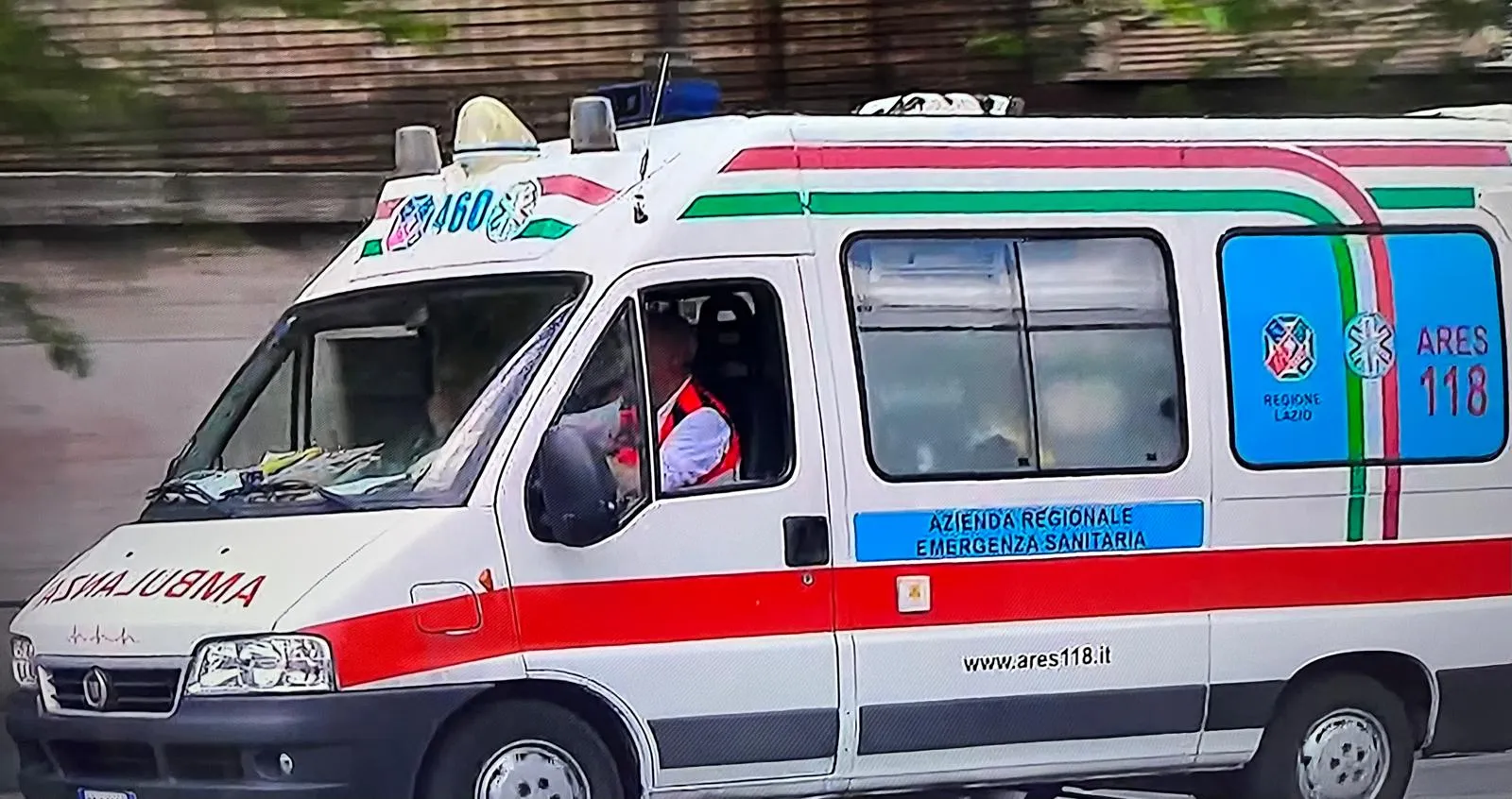 Drammatico incidente su via Ariana, ad Artena: morta una donna di 51 anni