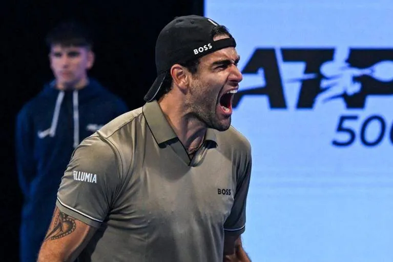 Roland Garros 2026, Berrettini è perfetto con Cerundolo: arrivano i quarti di finale