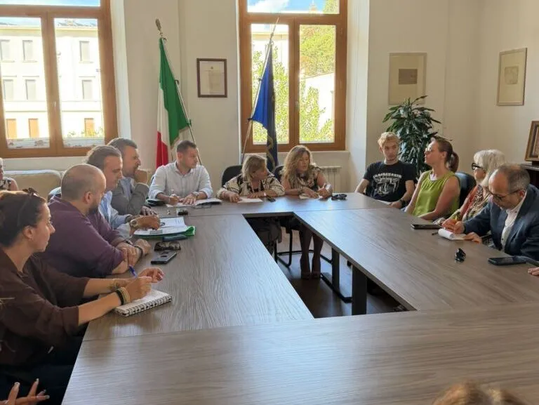 Scuole superiori sicure, il confronto promosso dal Comune sulla manutenzione degli istituti del territorio